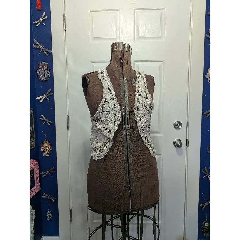 Boho Lace Cropped Vest